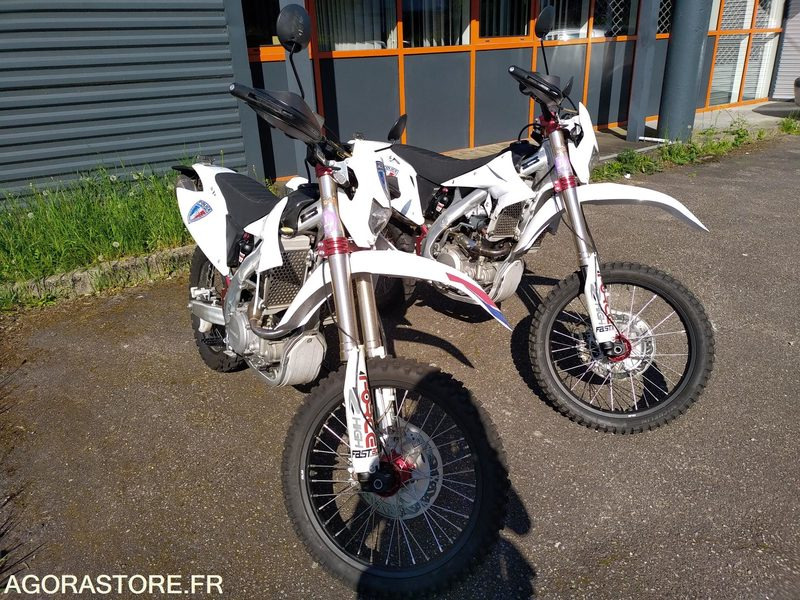 LOT DE DEUX MOTOS LX 250 ASIAWING ENDURO 05/12/2018 - Motocykel: obrázok 2 LOT DE DEUX MOTOS LX 250 ASIAWING ENDURO 05/12/2018 - Motocykel: obrázok 2