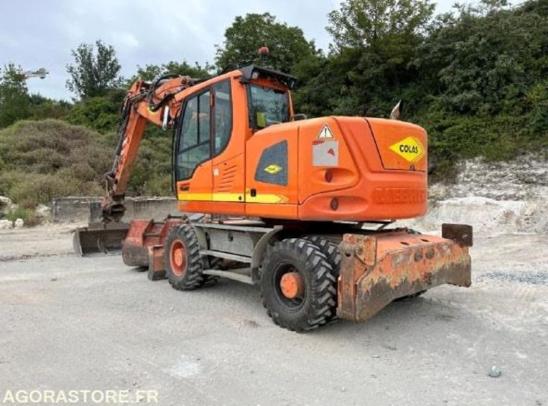 Liebherr A918 COMPACT - 2014 / 15000 HEURES - Rýpadlo: obrázok 2 Liebherr A918 COMPACT - 2014 / 15000 HEURES - Rýpadlo: obrázok 2