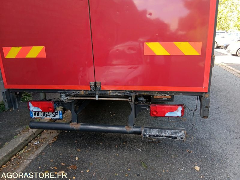 MAN TGL 7.150 ANNEE 2011- 7.5T - Skříňový nákladní auto: obrázok 4 MAN TGL 7.150 ANNEE 2011- 7.5T - Skříňový nákladní auto: obrázok 4