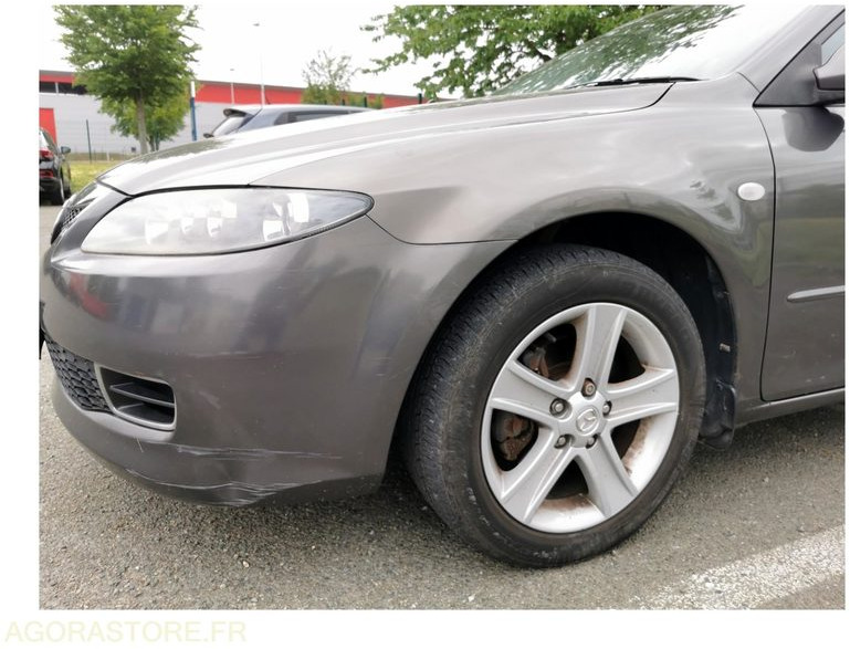 MAZDA 6 HATCHBACK - 93 386 KM - 2007 - Automobil: obrázok 3 MAZDA 6 HATCHBACK - 93 386 KM - 2007 - Automobil: obrázok 3