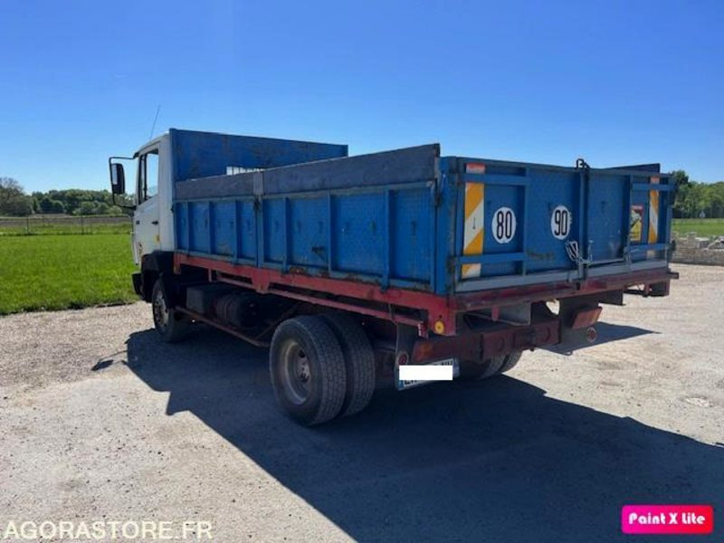 MERCEDES 809 D BENNE 7T5 - 1990 - 186 490km NOMBREUX TRAVAUX EFFECTUES/FACTURES - Dodávka sklápač: obrázok 2 MERCEDES 809 D BENNE 7T5 - 1990 - 186 490km NOMBREUX TRAVAUX EFFECTUES/FACTURES - Dodávka sklápač: obrázok 2