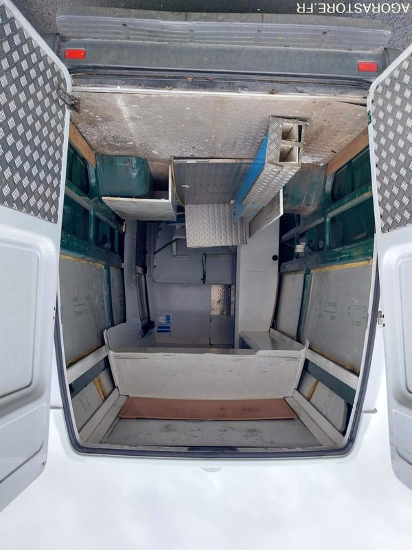 MERCEDES Sprinter 411CDI Fourgon L4 VASP 2004 148238Km ROULANT PRO UNIQUEMENT - Furgon: obrázok 2 MERCEDES Sprinter 411CDI Fourgon L4 VASP 2004 148238Km ROULANT PRO UNIQUEMENT - Furgon: obrázok 2