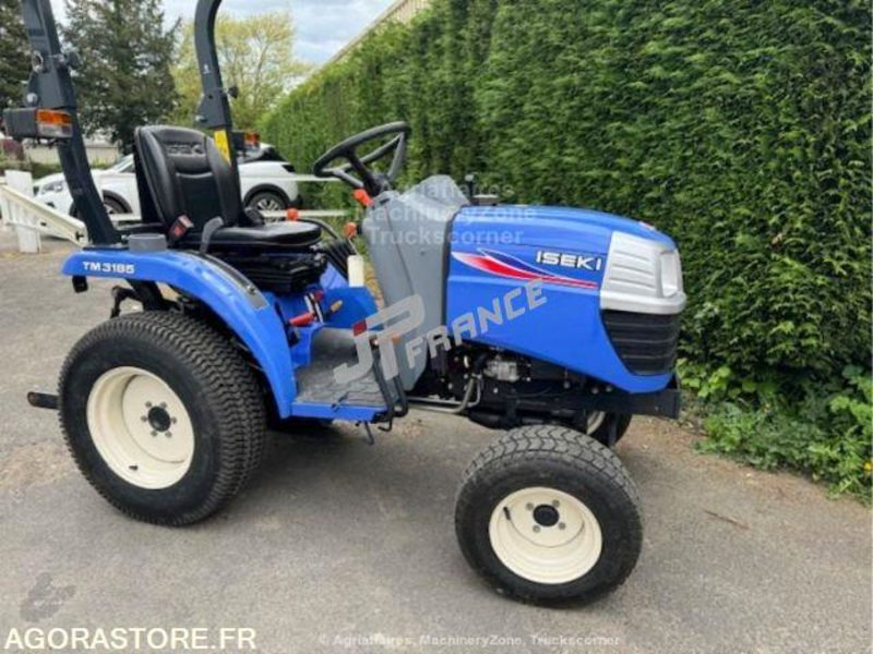 MICROTRACTEUR ISEKI 3185 16CV BOITE MECA ROUES GAZON CARTE GRISE - Traktor: obrázok 1 MICROTRACTEUR ISEKI 3185 16CV BOITE MECA ROUES GAZON CARTE GRISE - Traktor: obrázok 1