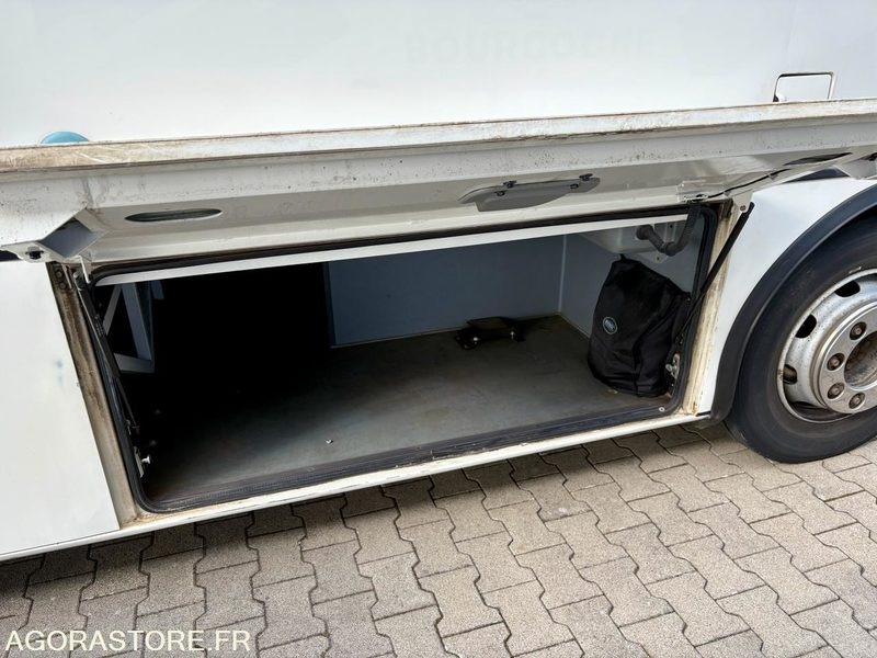 MINI CAR OTOKAR VECTIO 2014 / 261.000 km / EURO 6 - Minibus, Mikrobus: obrázok 5 MINI CAR OTOKAR VECTIO 2014 / 261.000 km / EURO 6 - Minibus, Mikrobus: obrázok 5