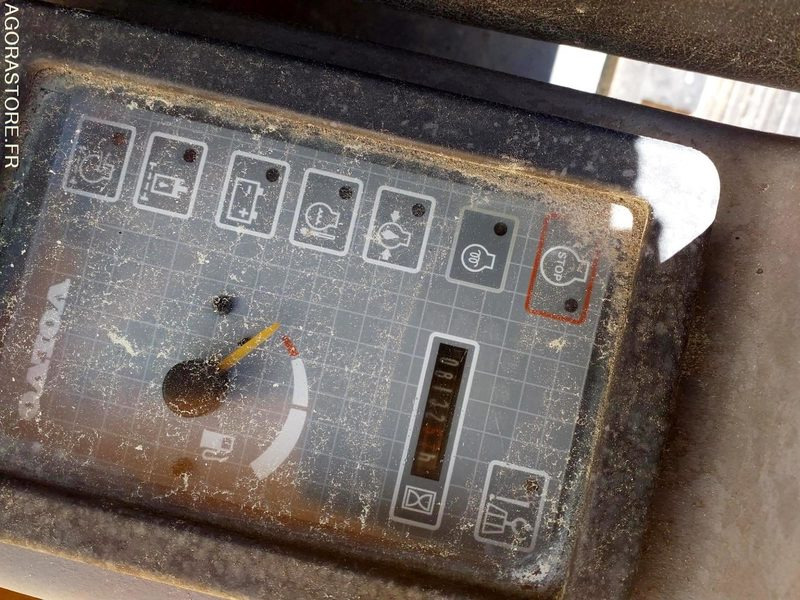 MINI PELLE VOLVO EC25 - Rýpadlo: obrázok 4 MINI PELLE VOLVO EC25 - Rýpadlo: obrázok 4