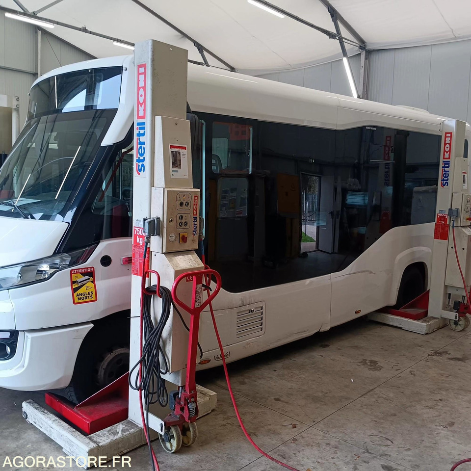 MINIBUS VEHIXEL CYTIOS N° 100762 MEC2016 172285KM EB-549-LT - Minibus, Mikrobus: obrázok 2 MINIBUS VEHIXEL CYTIOS N° 100762 MEC2016 172285KM EB-549-LT - Minibus, Mikrobus: obrázok 2