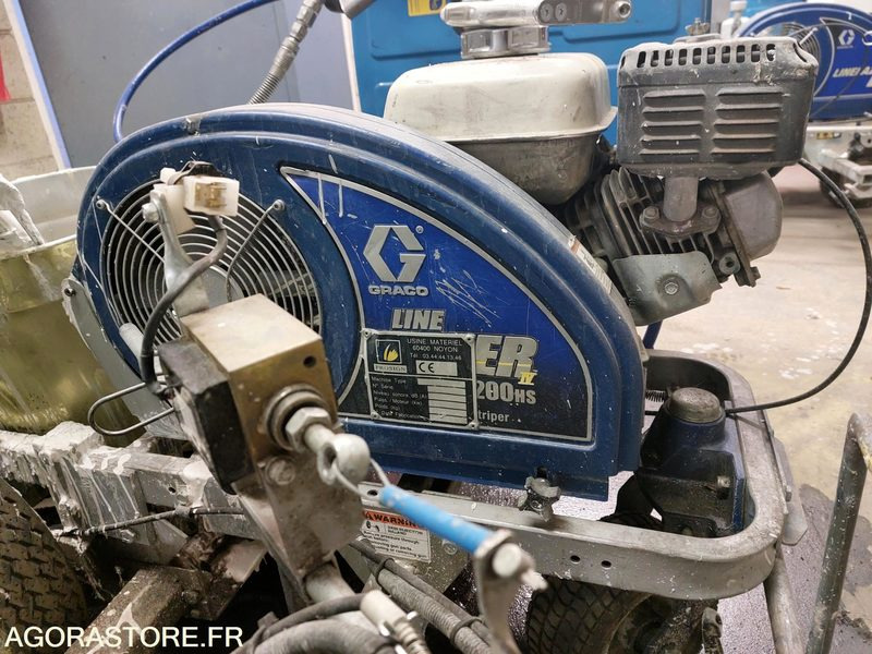 Machine de marquage Graco LineLazer IV 200HS - Nástroj/ Vybavenie: obrázok 3 Machine de marquage Graco LineLazer IV 200HS - Nástroj/ Vybavenie: obrázok 3