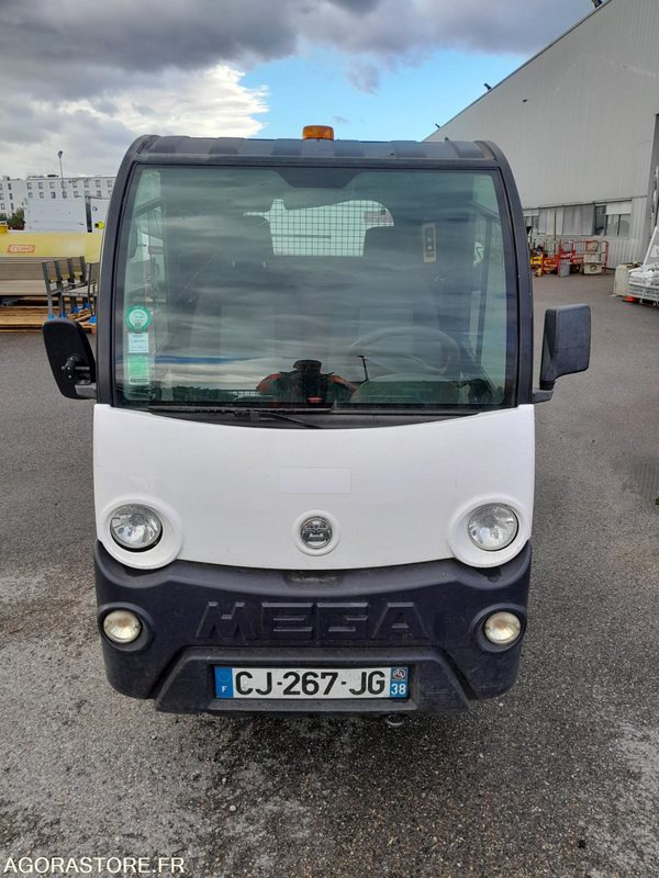 Méga M10 (CE257) - Elektrické úžitkové vozidlo: obrázok 4 Méga M10 (CE257) - Elektrické úžitkové vozidlo: obrázok 4
