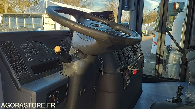 Mercedes Econic 2633 - 2012 - 206149kms - CG216GJ - Auto na odvoz odpadu: obrázok 4 Mercedes Econic 2633 - 2012 - 206149kms - CG216GJ - Auto na odvoz odpadu: obrázok 4