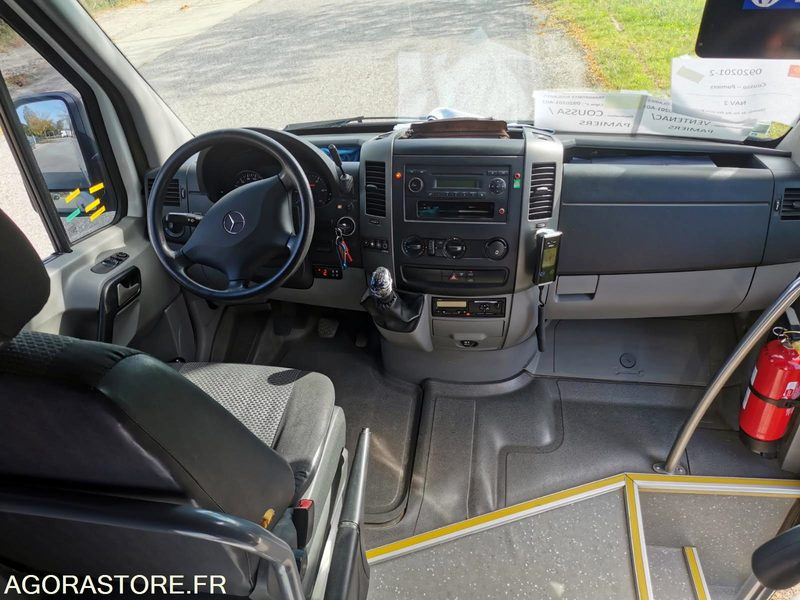 Mercedes sprinter 01/2014 BVM 22+1 places Clim 215000 kms ralentisseur - Minibus, Mikrobus: obrázok 5 Mercedes sprinter 01/2014 BVM 22+1 places Clim 215000 kms ralentisseur - Minibus, Mikrobus: obrázok 5