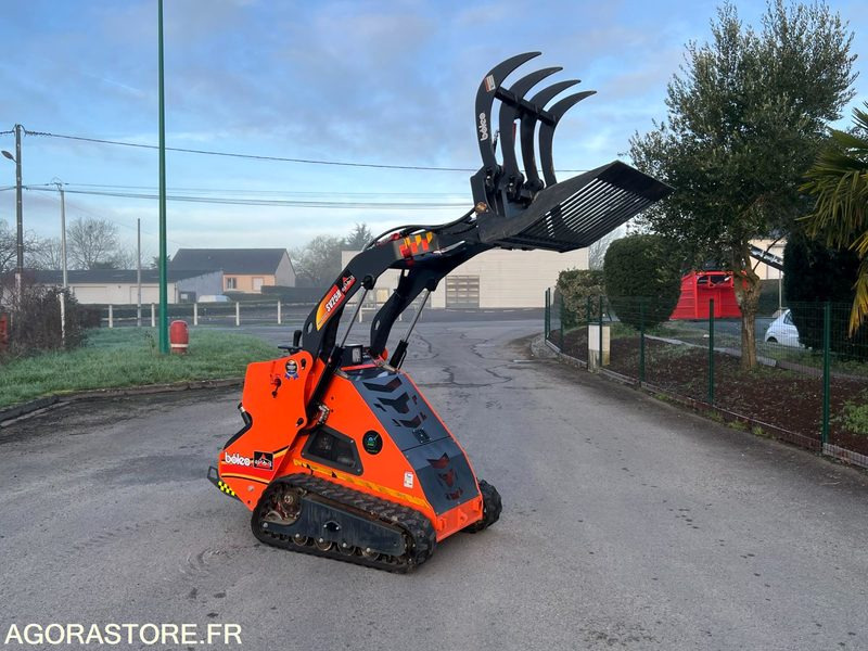 Mini chargeur porte outils SV25H moteur 25cv kubota - Nakladač: obrázok 2 Mini chargeur porte outils SV25H moteur 25cv kubota - Nakladač: obrázok 2