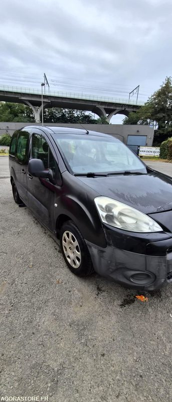 Monospace Peugeot Partner - 2012 - 296 080km - Automobil: obrázok 3 Monospace Peugeot Partner - 2012 - 296 080km - Automobil: obrázok 3