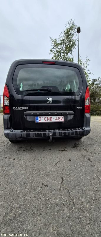 Monospace Peugeot Partner - 2012 - 296 080km - Automobil: obrázok 5 Monospace Peugeot Partner - 2012 - 296 080km - Automobil: obrázok 5