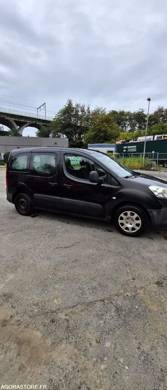 Monospace Peugeot Partner - 2012 - 296 080km - Automobil: obrázok 1 Monospace Peugeot Partner - 2012 - 296 080km - Automobil: obrázok 1