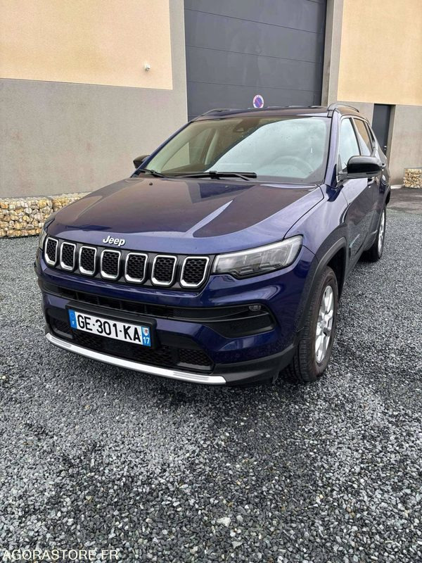 NIORT- JEEP COMPASS 1.3 HYBRID RECHARGEABLE 4X4 190CV FULL OPTIONS - Automobil: obrázok 1 NIORT- JEEP COMPASS 1.3 HYBRID RECHARGEABLE 4X4 190CV FULL OPTIONS - Automobil: obrázok 1