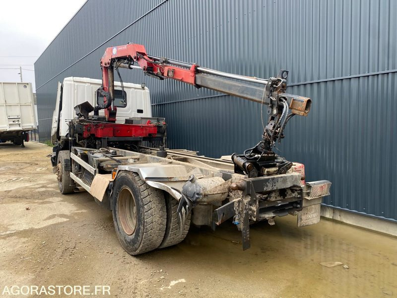 CAMION SCNAIA P250 - Nákladné auto: obrázok 4 CAMION SCNAIA P250 - Nákladné auto: obrázok 4