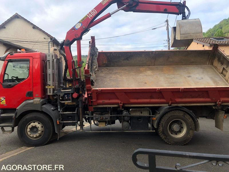 Camion Renault Kerax 340 - 755445 Kms - 2001 - Tribenne et grue - excellent état - Nákladné auto: obrázok 2 Camion Renault Kerax 340 - 755445 Kms - 2001 - Tribenne et grue - excellent état - Nákladné auto: obrázok 2
