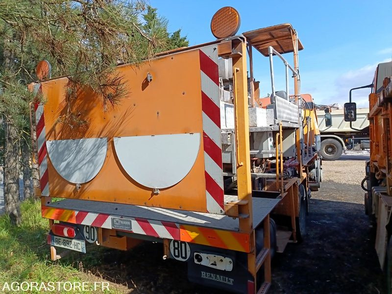 Camion Renault Midlum machine à spray peinture BE-892-HC - Nákladné auto: obrázok 5 Camion Renault Midlum machine à spray peinture BE-892-HC - Nákladné auto: obrázok 5