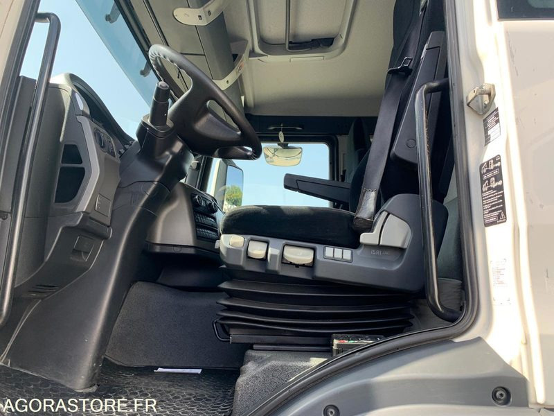 MAN TGS PORTE ENGINS 2015 311546KM - Nákladné auto: obrázok 5 MAN TGS PORTE ENGINS 2015 311546KM - Nákladné auto: obrázok 5