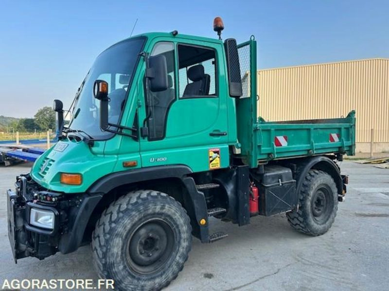 MERCEDES UNIMOG U300C VERSION COMMUNALE 2003 38210 KM - Nákladné auto: obrázok 1 MERCEDES UNIMOG U300C VERSION COMMUNALE 2003 38210 KM - Nákladné auto: obrázok 1