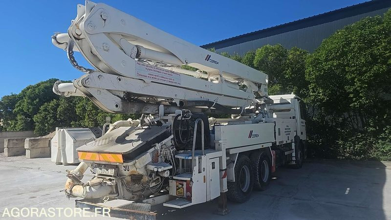 POMPE A BETON MERCEDES ACTROS - 2003 - EXCLUSIVEMENT POUR EXPORT - Nákladné auto: obrázok 3 POMPE A BETON MERCEDES ACTROS - 2003 - EXCLUSIVEMENT POUR EXPORT - Nákladné auto: obrázok 3