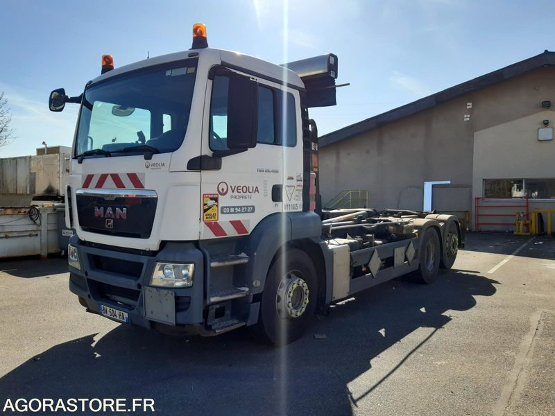 PORTEUR AMPLIROLL MAN TGS 26.400 (R51996) - BRAS GUIMA PALFINGER-2011-563 000 Km - Nákladné auto: obrázok 1 PORTEUR AMPLIROLL MAN TGS 26.400 (R51996) - BRAS GUIMA PALFINGER-2011-563 000 Km - Nákladné auto: obrázok 1