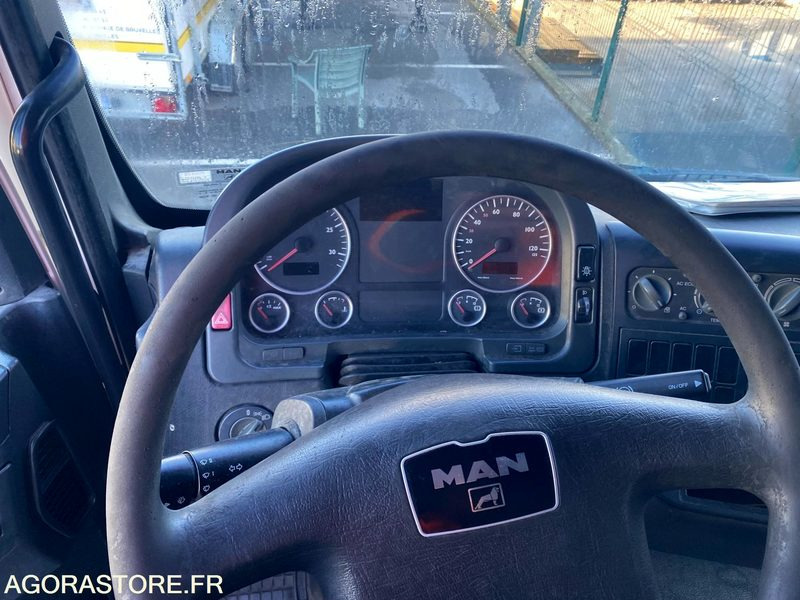 PORTEUR MAN TGM AUTO ECOLE - 2010 - 230000 Kms - Nákladné auto: obrázok 4 PORTEUR MAN TGM AUTO ECOLE - 2010 - 230000 Kms - Nákladné auto: obrázok 4