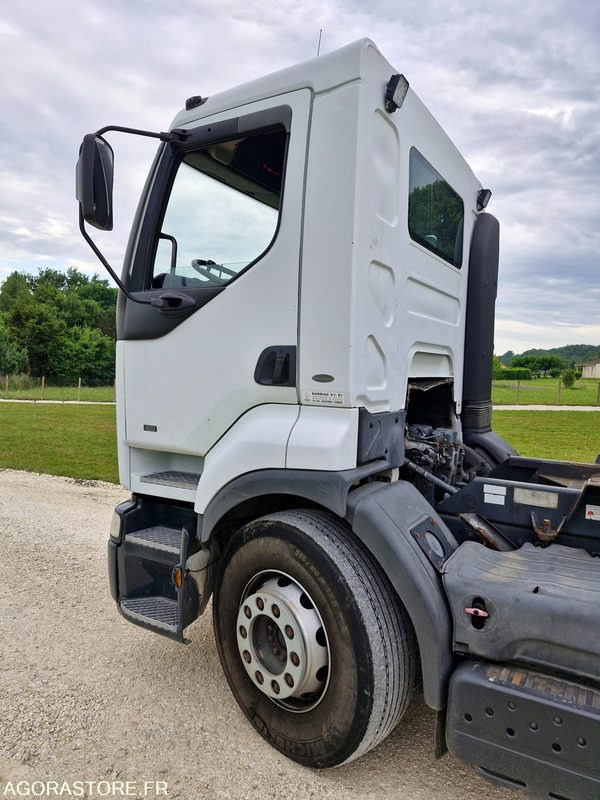 RENAULT PREMIUM ampliroll 400 DCI remorquant avec bras GUIMA - Nákladné auto: obrázok 4 RENAULT PREMIUM ampliroll 400 DCI remorquant avec bras GUIMA - Nákladné auto: obrázok 4