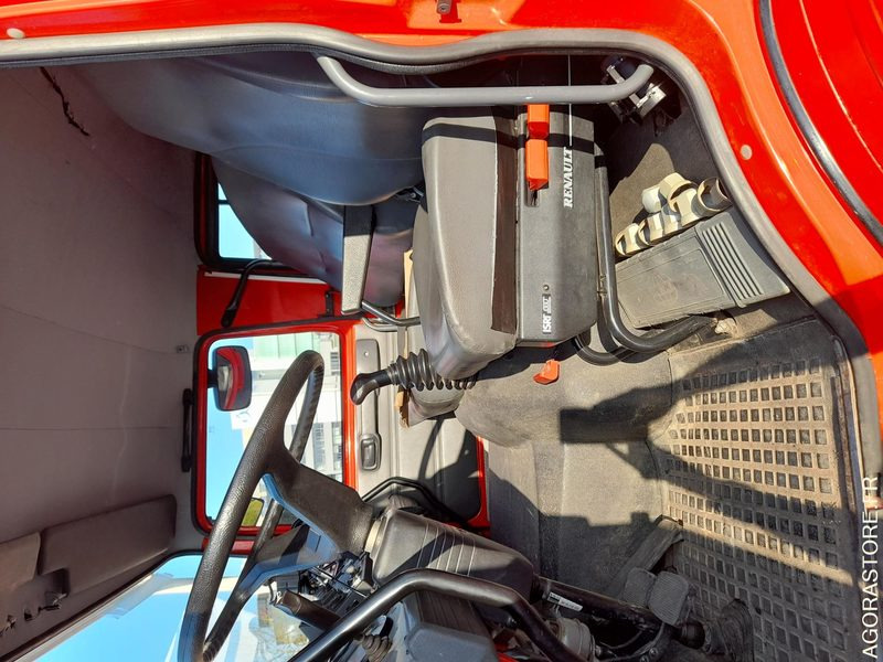 Renault Midliner M210 / GICAR (MECA 557) - Nákladné auto: obrázok 3 Renault Midliner M210 / GICAR (MECA 557) - Nákladné auto: obrázok 3