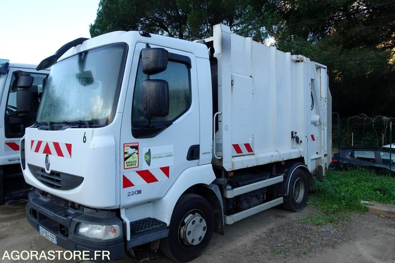 Renault Midlum 220 DXI - Nákladné auto: obrázok 2 Renault Midlum 220 DXI - Nákladné auto: obrázok 2