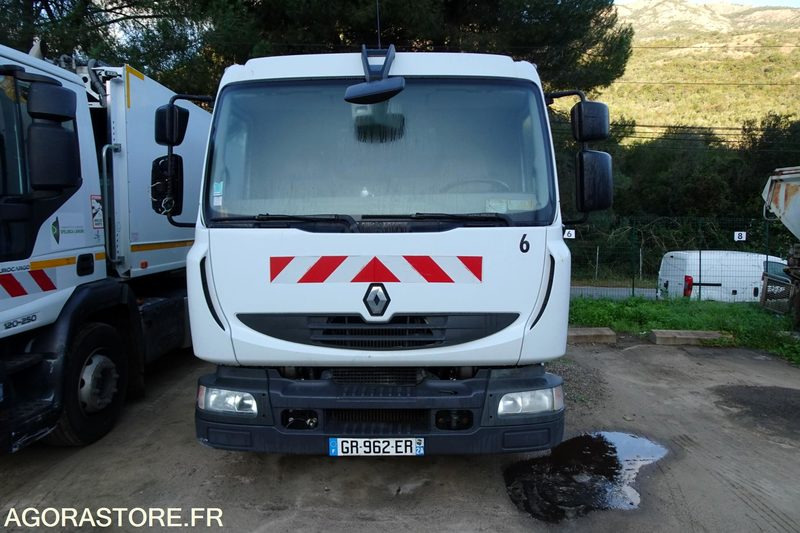 Renault Midlum 220 DXI - Nákladné auto: obrázok 1 Renault Midlum 220 DXI - Nákladné auto: obrázok 1