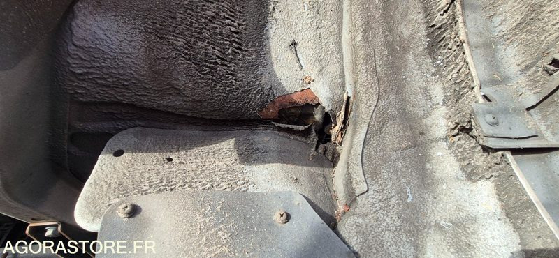 Nissan Cabstar - Dodávka sklápač: obrázok 2 Nissan Cabstar - Dodávka sklápač: obrázok 2