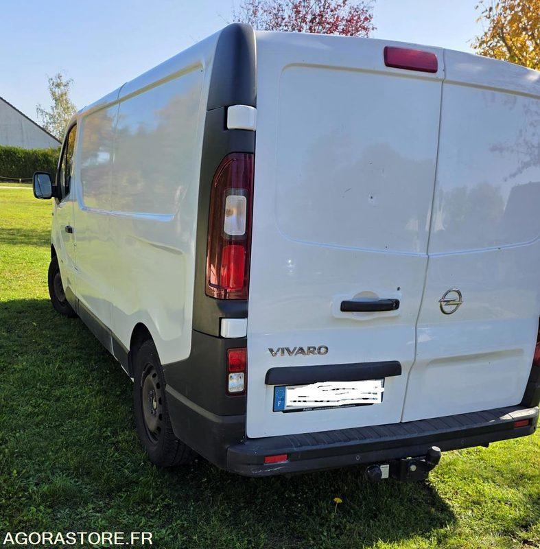 Opel Vivaro B 1.6 DCI L2H1 Fourgon 3places - Furgon: obrázok 5 Opel Vivaro B 1.6 DCI L2H1 Fourgon 3places - Furgon: obrázok 5