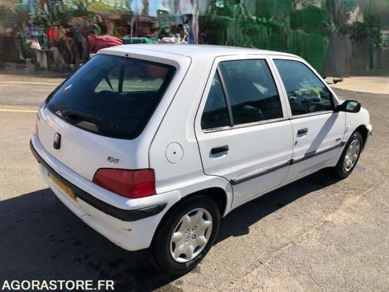 PEUGEOT 106 FINITION ZEN ESSENCE - Automobil: obrázok 3 PEUGEOT 106 FINITION ZEN ESSENCE - Automobil: obrázok 3