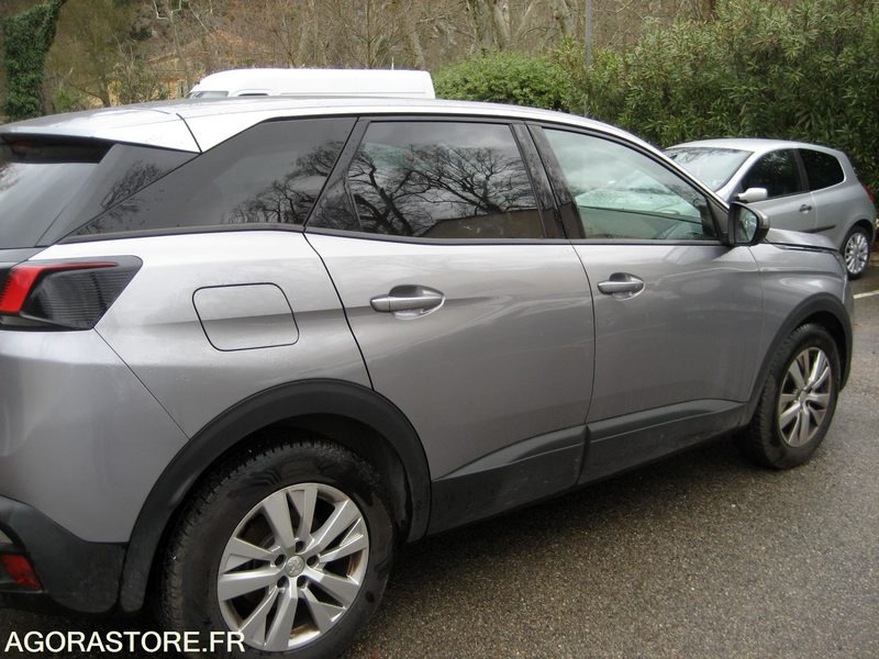 PEUGEOT 3008 - REF SCP/1086 - 2017 - 157000KM - SUV: obrázok 3 PEUGEOT 3008 - REF SCP/1086 - 2017 - 157000KM - SUV: obrázok 3