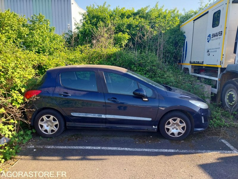 PEUGEOT 308 Société 2011 (345000Km environ) NON ROULANT MOTEUR HS - Automobil: obrázok 2 PEUGEOT 308 Société 2011 (345000Km environ) NON ROULANT MOTEUR HS - Automobil: obrázok 2