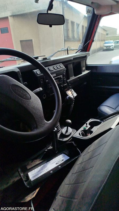 PICK-UP Land rover Defender - 2004 - Pick-up: obrázok 5 PICK-UP Land rover Defender - 2004 - Pick-up: obrázok 5