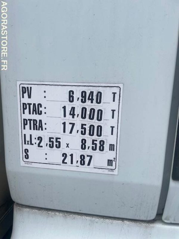 POID LOURD Renault MIDLUM - Skříňový nákladní auto: obrázok 3 POID LOURD Renault MIDLUM - Skříňový nákladní auto: obrázok 3