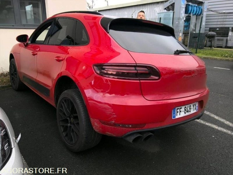PORSCHE MACAN GTS 3.0 BI-TURBO 360 CH ACCIDENTÉ (2019) - SUV: obrázok 1 PORSCHE MACAN GTS 3.0 BI-TURBO 360 CH ACCIDENTÉ (2019) - SUV: obrázok 1