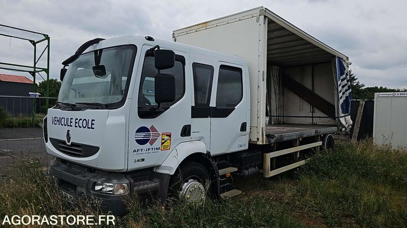 PORTEUR BACHE RENAULT MIDLUM - 2009 - 476000kms - Plachtové nákladné vozidlo: obrázok 2 PORTEUR BACHE RENAULT MIDLUM - 2009 - 476000kms - Plachtové nákladné vozidlo: obrázok 2