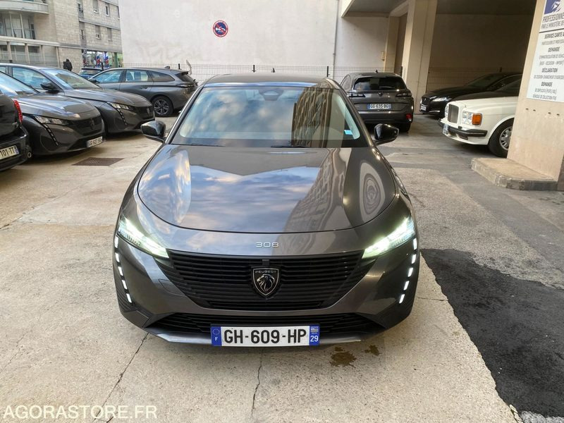 PRIX TTC PEUGEOT 308 III (P5) SW 1.5 BlueHDi 16V EAT8 S&S 130 Boîte automatique - Kombi: obrázok 2 PRIX TTC PEUGEOT 308 III (P5) SW 1.5 BlueHDi 16V EAT8 S&S 130 Boîte automatique - Kombi: obrázok 2