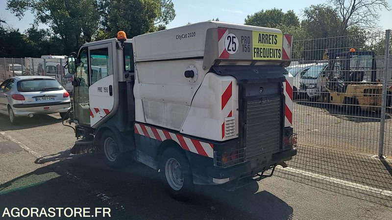 PRO 156 - CITYCAT 2020 - 2010 - Záhradná technika: obrázok 4 PRO 156 - CITYCAT 2020 - 2010 - Záhradná technika: obrázok 4