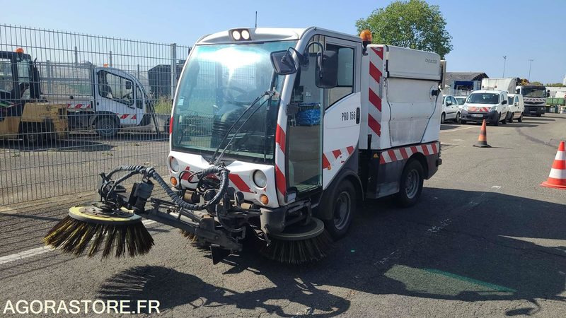 PRO 156 - CITYCAT 2020 - 2010 - Záhradná technika: obrázok 2 PRO 156 - CITYCAT 2020 - 2010 - Záhradná technika: obrázok 2