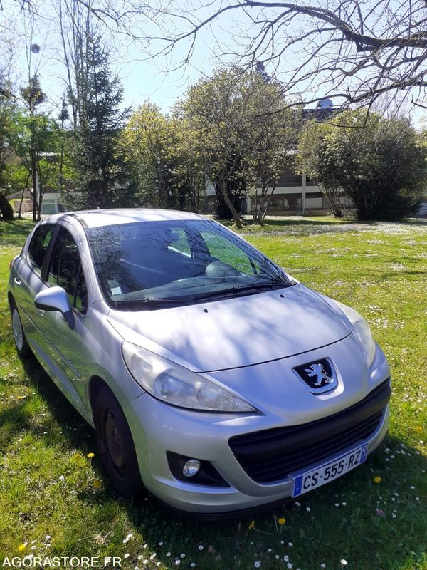 Peugeot 207 1.4 hdi 70 cv - Automobil: obrázok 1 Peugeot 207 1.4 hdi 70 cv - Automobil: obrázok 1