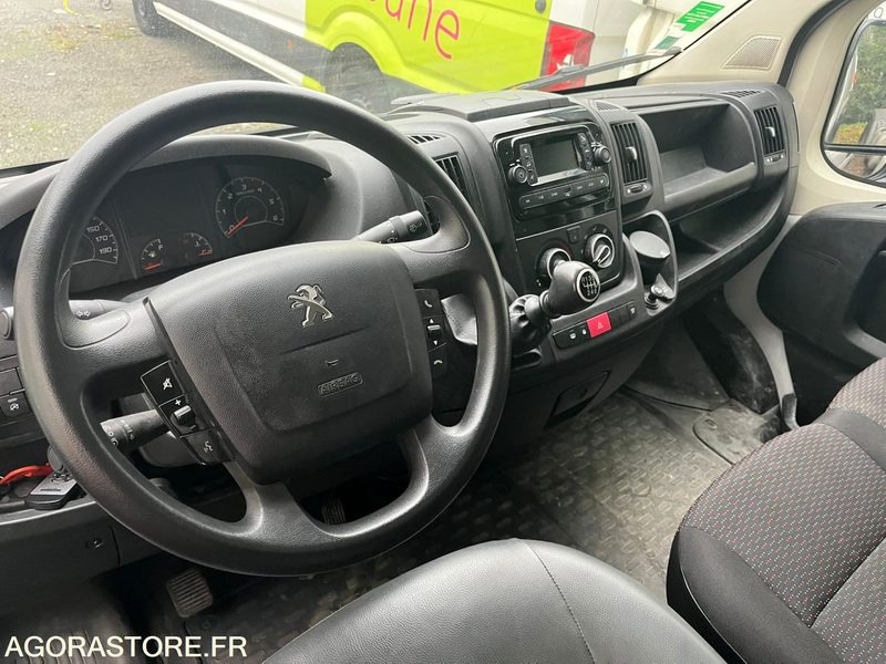 Peugeot Boxer 165CV L2H2 avec Hayon et Galerie - 2023 - 90000 Kms - Furgon: obrázok 4 Peugeot Boxer 165CV L2H2 avec Hayon et Galerie - 2023 - 90000 Kms - Furgon: obrázok 4
