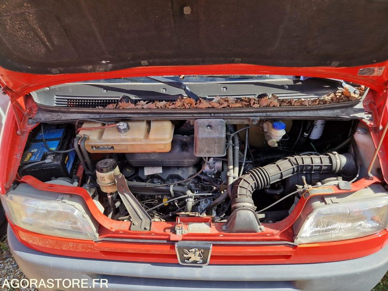 Peugeot Boxer- 2000 - 43336 - 3275XC27 - Furgon: obrázok 3 Peugeot Boxer- 2000 - 43336 - 3275XC27 - Furgon: obrázok 3