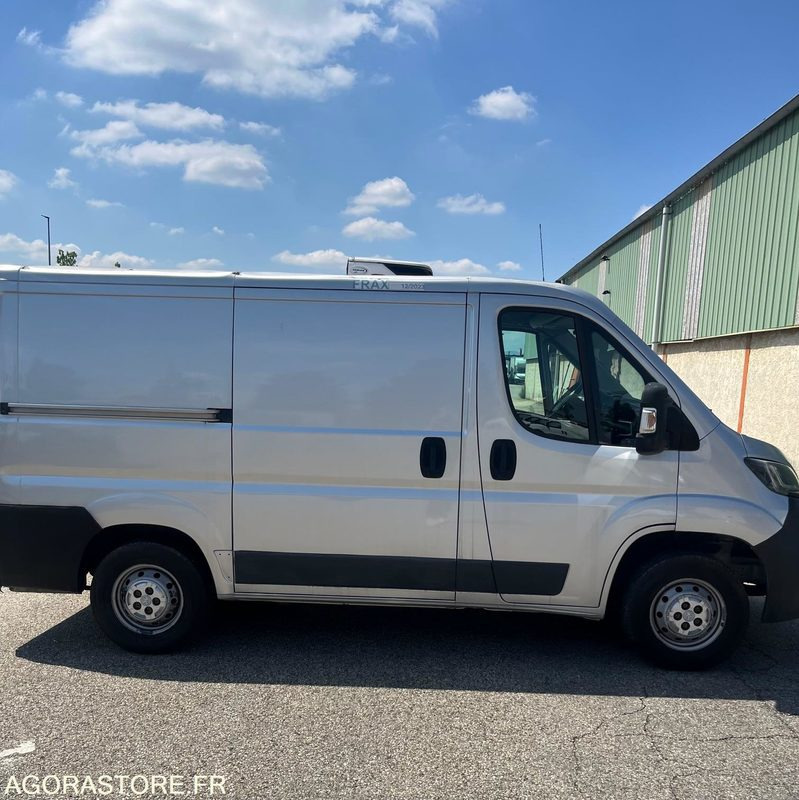 Peugeot Boxer L1H2 330 L1H1 2L Bluehdi - 2017 - 139 950km - Chladiarenská dodávka: obrázok 2 Peugeot Boxer L1H2 330 L1H1 2L Bluehdi - 2017 - 139 950km - Chladiarenská dodávka: obrázok 2