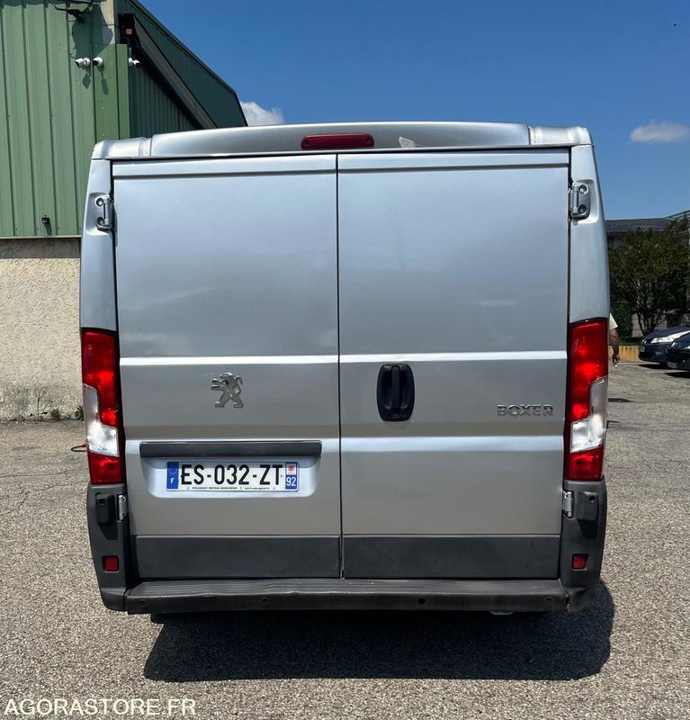 Peugeot Boxer L1H2 330 L1H1 2L Bluehdi - 2017 - 139 950km - Chladiarenská dodávka: obrázok 3 Peugeot Boxer L1H2 330 L1H1 2L Bluehdi - 2017 - 139 950km - Chladiarenská dodávka: obrázok 3