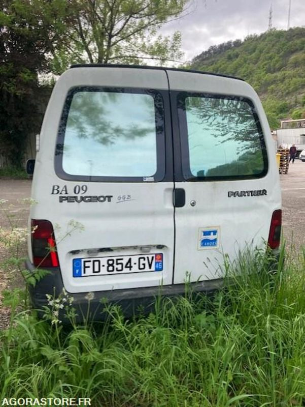Peugeot Partner 1.9D - Malá dodávka: obrázok 4 Peugeot Partner 1.9D - Malá dodávka: obrázok 4