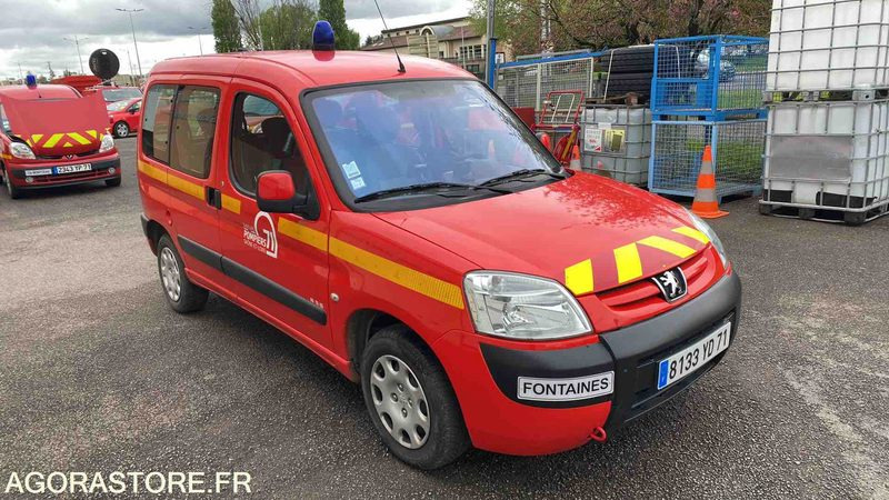 Peugeot - Partner Totem - 2006 - 130773KMS - 8133YD71 - Malá dodávka: obrázok 3 Peugeot - Partner Totem - 2006 - 130773KMS - 8133YD71 - Malá dodávka: obrázok 3
